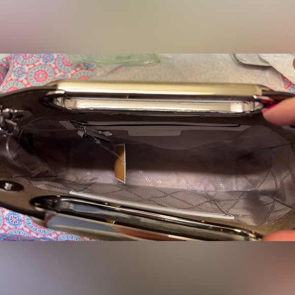 NWT Michael Kors Convertible Clutch Bag in Optic White & chain link strap - Picture 6 of 11